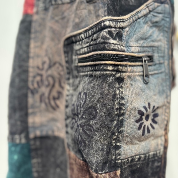 Patchwork Cargo Pants with Tribal Print - Picture 5 of 9